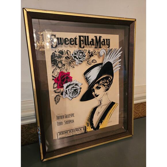 Vintage 1940s Reverse Glass Portrait – Sweet Ella May – J. Howard Co. - Picture 2 of 5